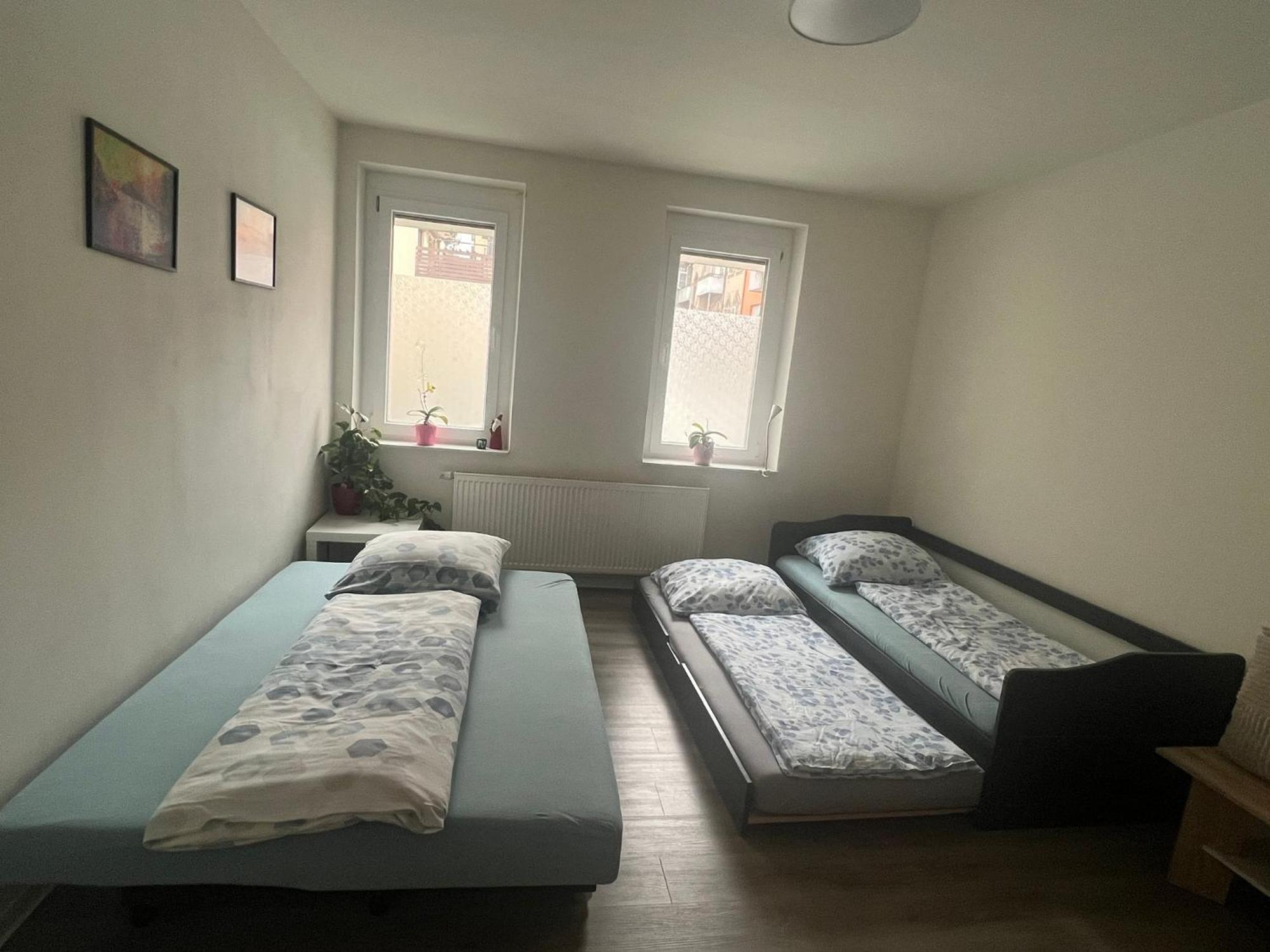 Zentral Gelegene Apartment *
